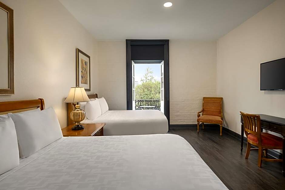 Le Richelieu Hotel in the French Quarter