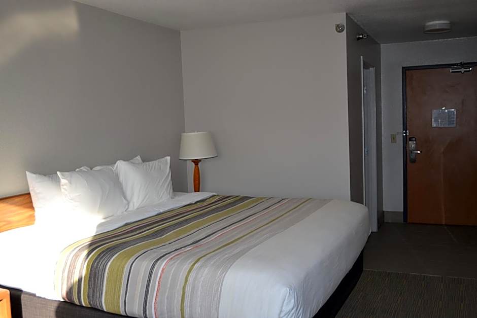 Country Inn & Suites by Radisson, Fairview Heights