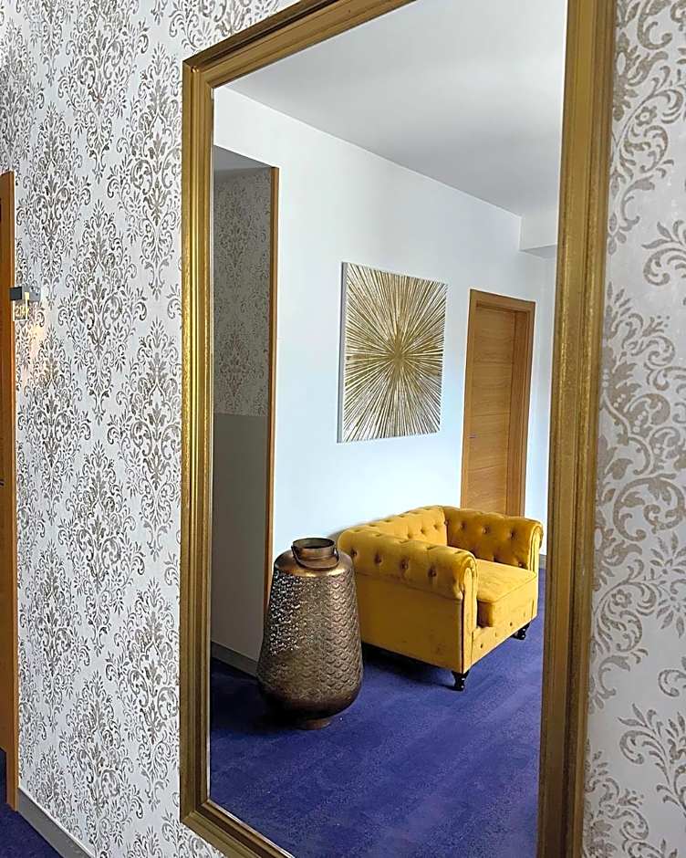 Hotel Marola