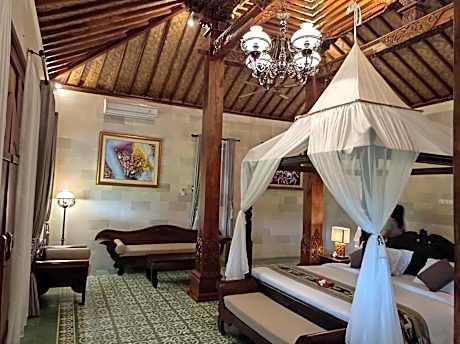 Honeymoon Specials at Joglo Room with Valley View