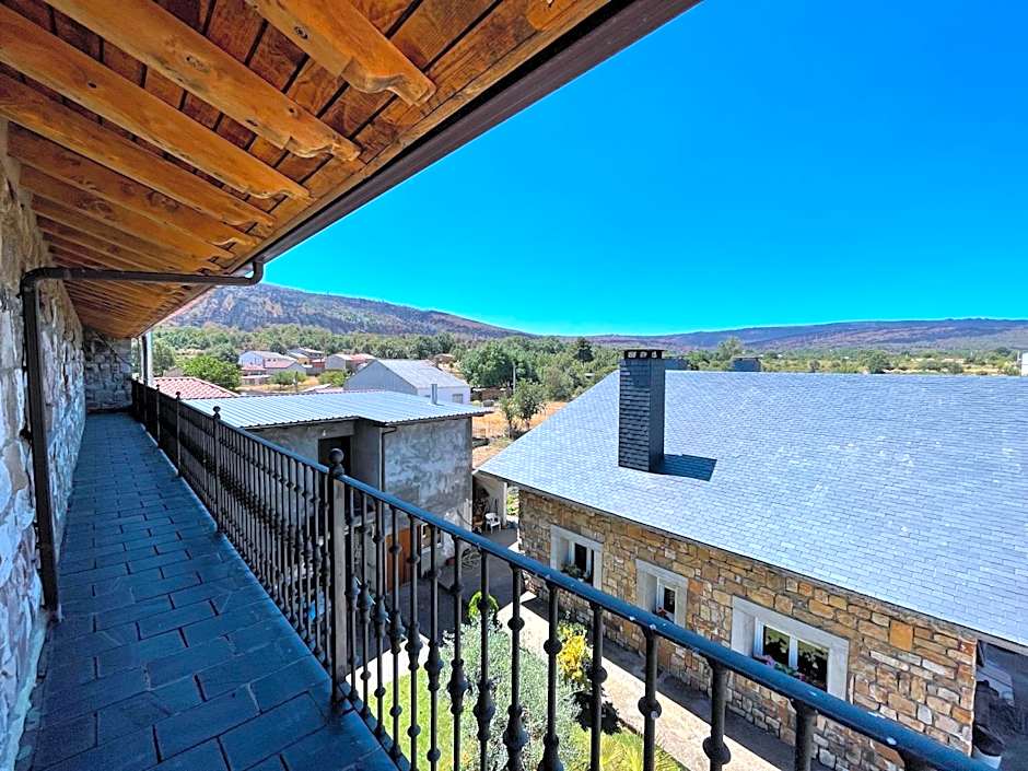 La Guarida de la Lleira