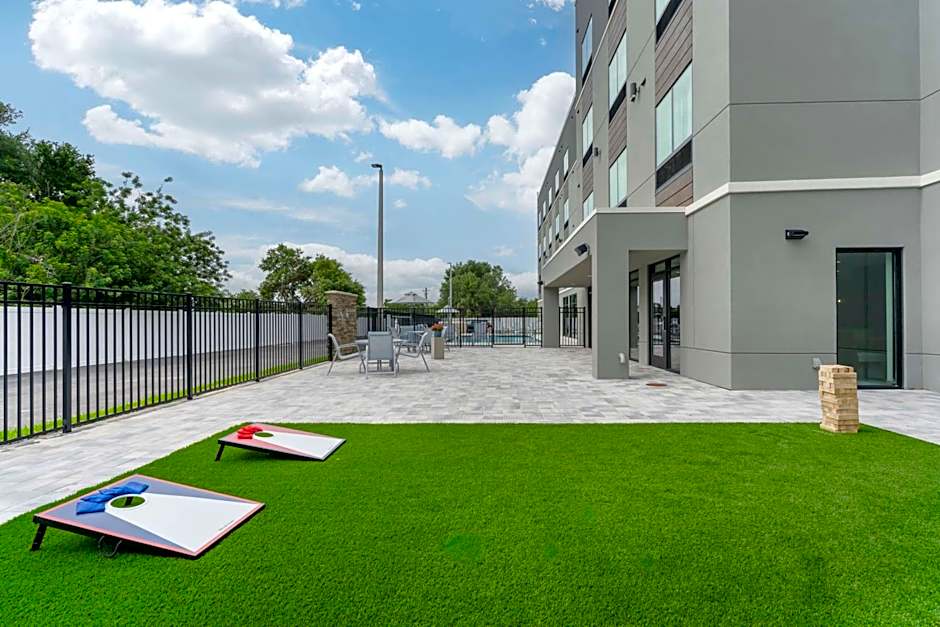 Best Western Plus Winter Haven Inn & Suites