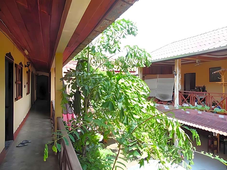 Heuan Lao Guesthouse