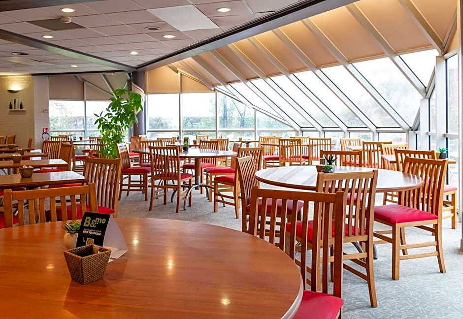 B&B HOTEL Grenoble Universite 2