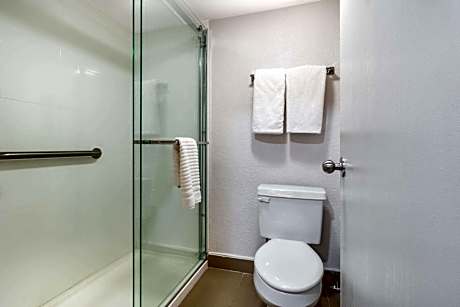 King Suite with Spa Bath