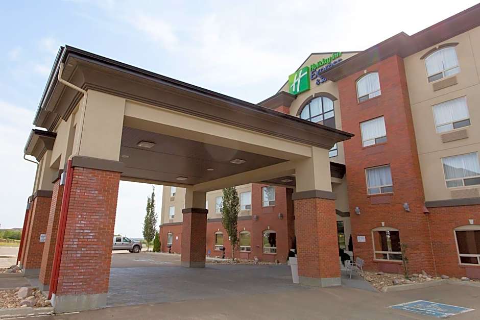 Holiday Inn Express & Suites Drayton Valley By IHG