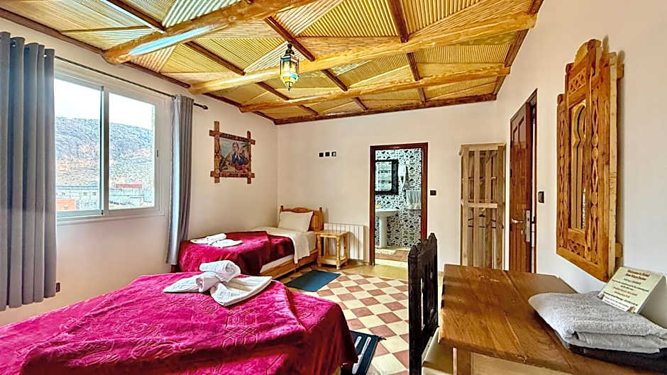 Hotel New Mars Dades