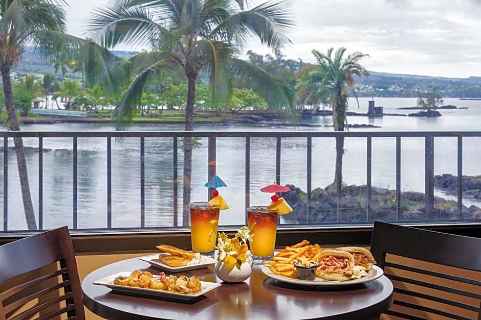 Castle Hilo Hawaiian Hotel