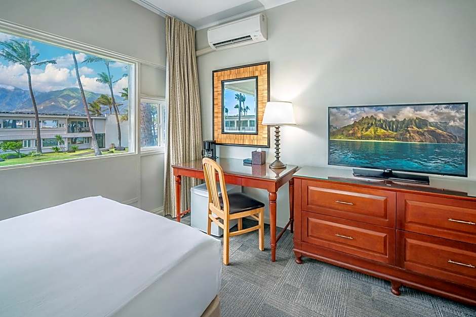 Maui Beach Hotel