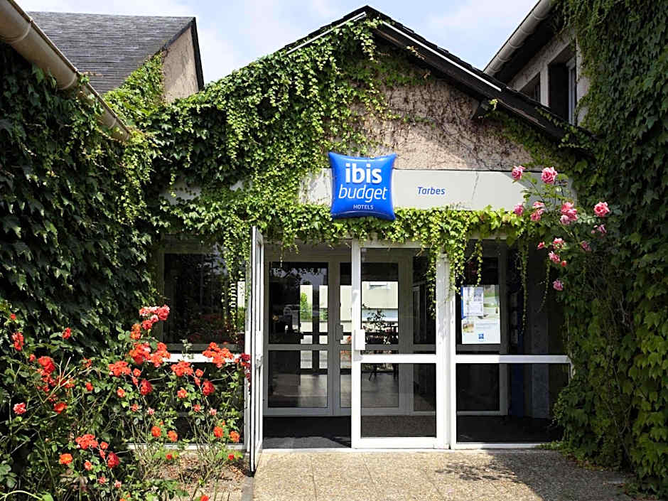 ibis budget Tarbes