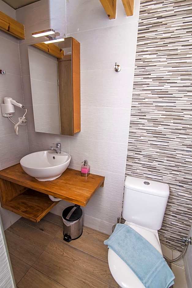 Grand TheoNi Boutique Hotel & Spa