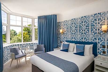 Deluxe Double Room with Garden View