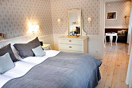 Junior Suite - Main Building