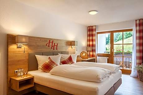 Family Room with Kitchenette