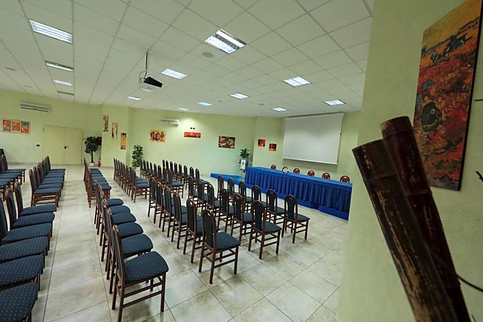 Edra Palace Hotel & Ristorante