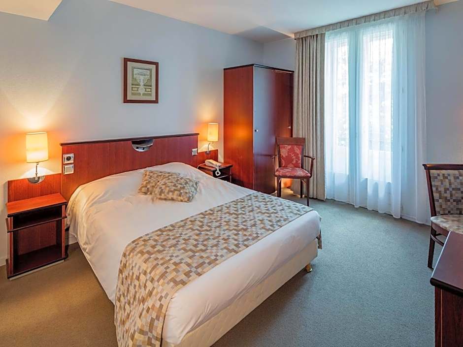 Noemys Neris Montlucon - hotel restaurant