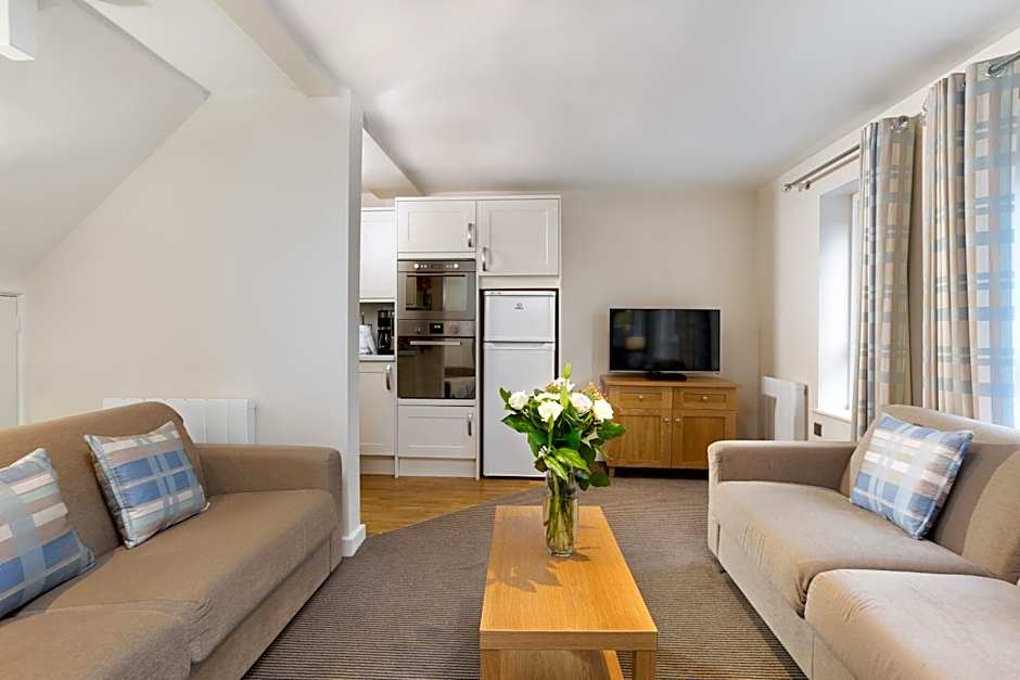 CROMER COUNTRY CLUB BY DIAMOND RESORTS