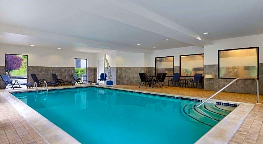 Hampton Inn & Suites Harrisburg
