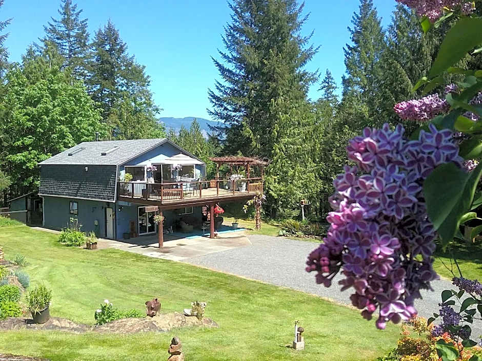 Beaver Hut Bed And Breakfast