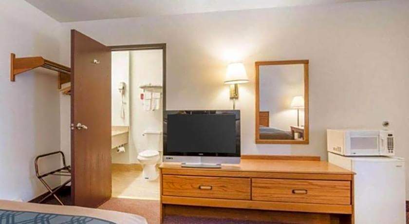 Econo Lodge Saint Albans