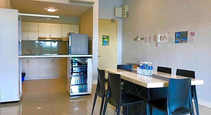 Sunset Seaview Vacation Condo City Centre @ IMAGO Shopping Mall