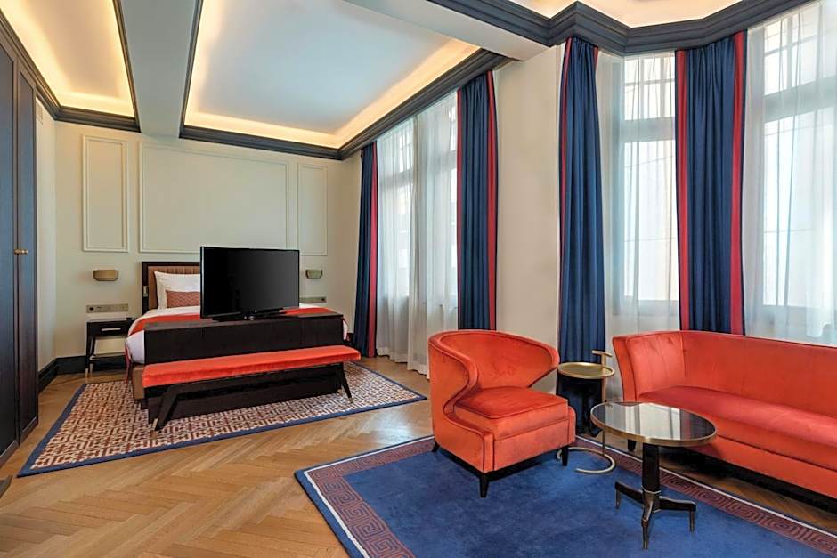 LUME Boutique Hotel, Autograph Collection