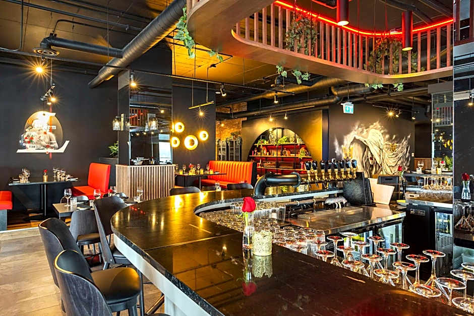 Halifax Tower Hotel & Conference Centre, an Ascend Collection Hotel