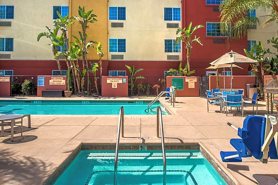 TownePlace Suites by Marriott Anaheim Maingate Near Angel Stadium