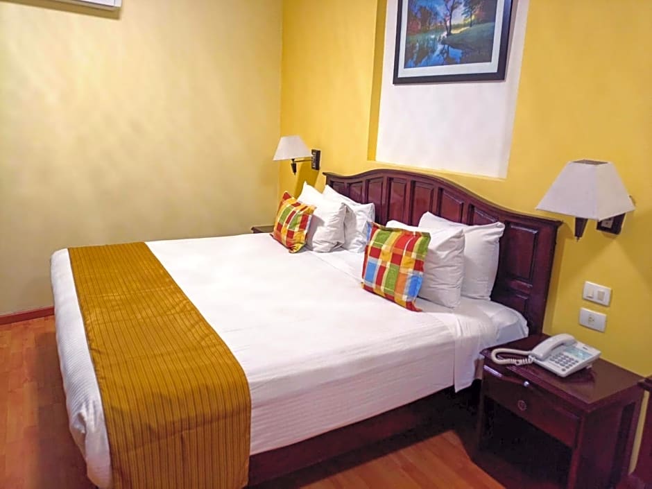 Hotel Madan Cárdenas