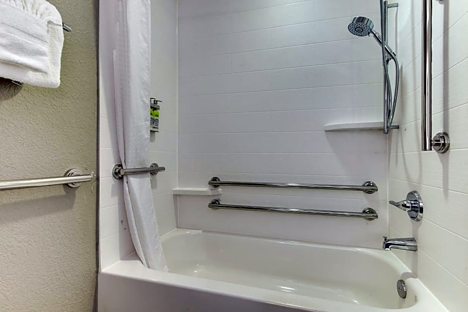 Holiday Inn Express West Palm Beach Metrocentre By IHG