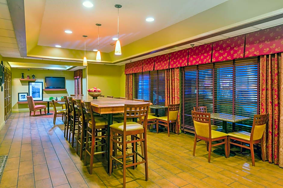 Hampton Inn Marion – Marion, IL