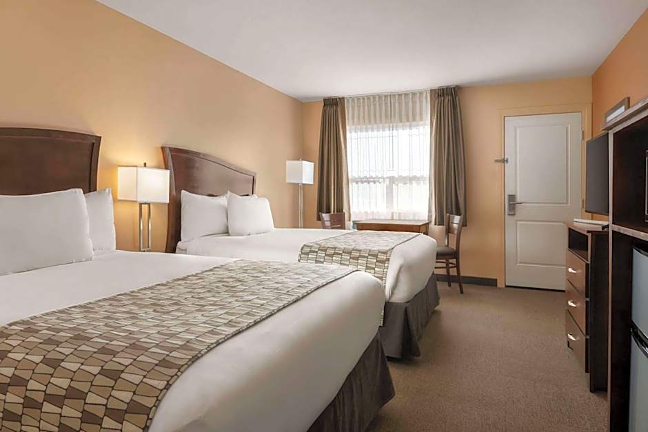 Travelodge by Wyndham Pincher Creek