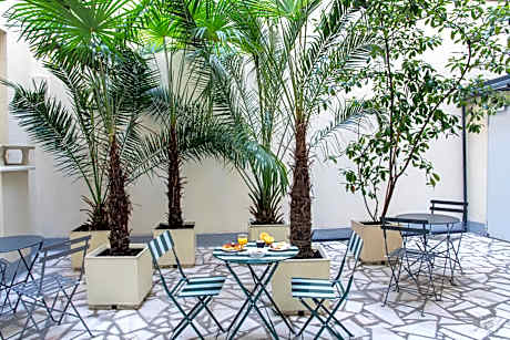 Est Hotel
