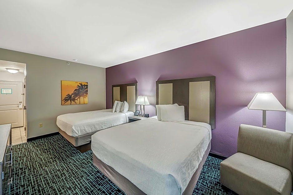 La Quinta Inn & Suites by Wyndham Panama City Beach