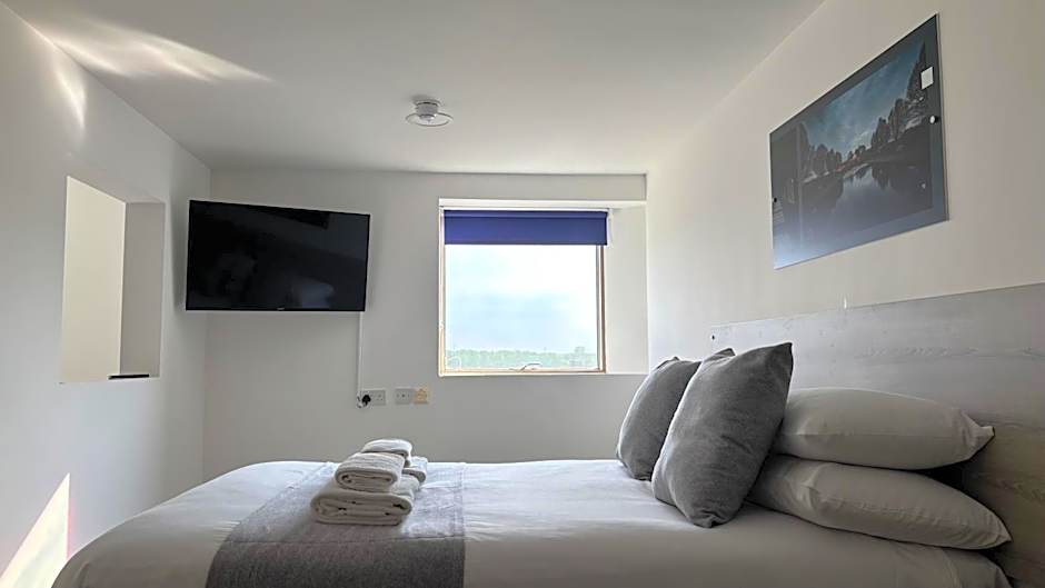 Broadview Hotel