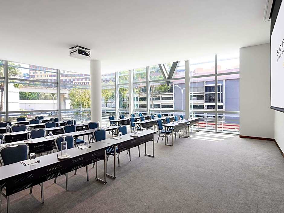 Sofitel Sydney Darling Harbour