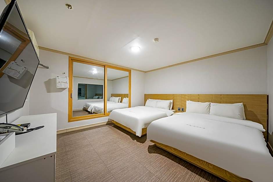 Jeonju Junghwasan-dong MH HOTEL