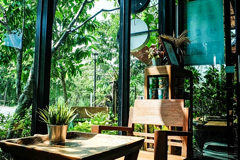 Baanpermsook Impact Muang Thong