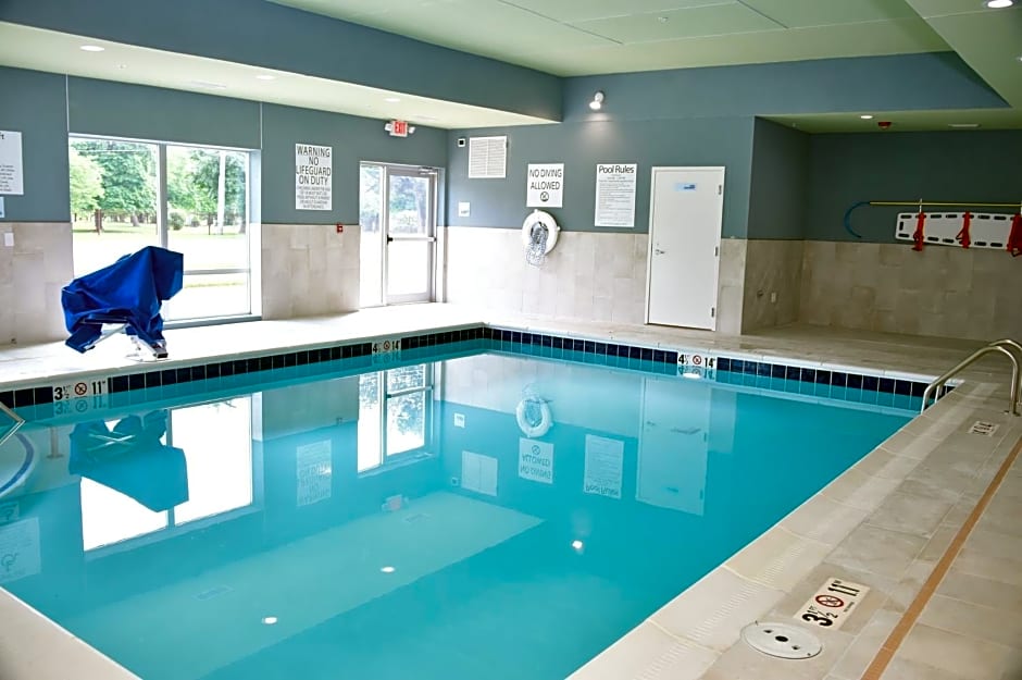 Holiday Inn Express & Suites Bensenville - OHare By IHG