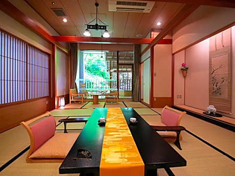 Suite with Spa Bath