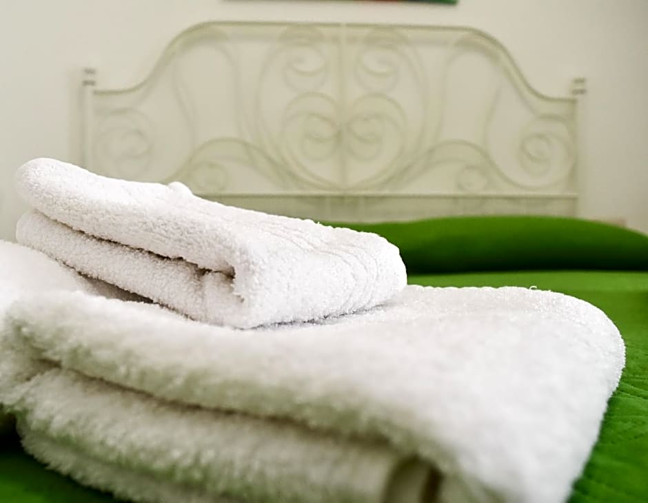 Bed & Breakfast Domus Pepe Scalea