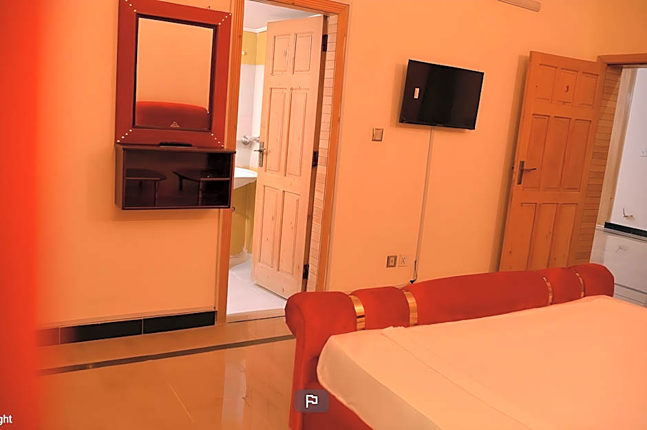 Couples Friendly Guest House