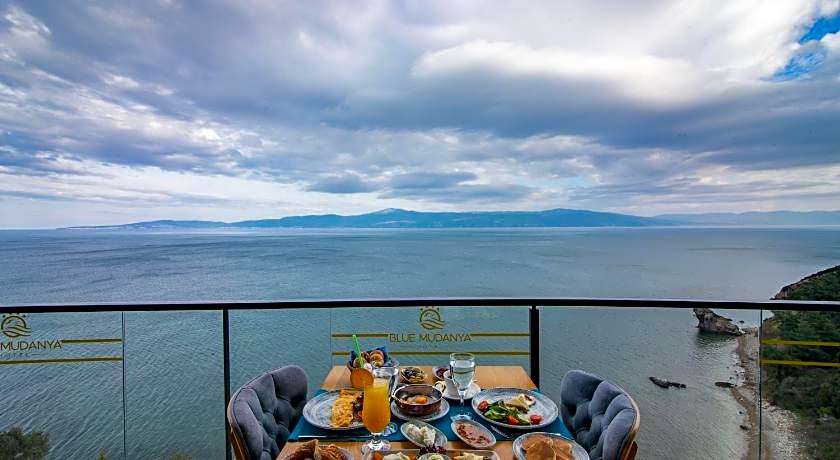 BLUE MUDANYA HOTEL