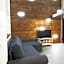 Alessia's Flat - Mac Mahon