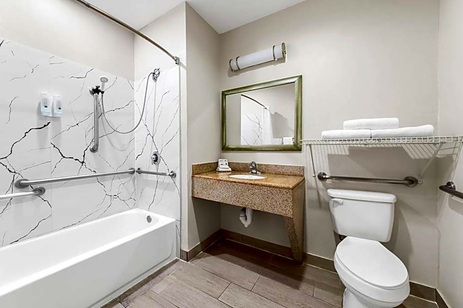 Quality Inn Laredo - Nuevo Laredo