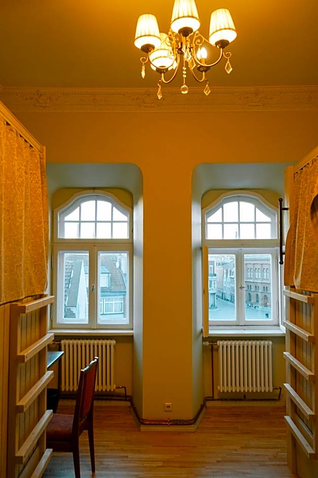 Blue Bird Boutique Hostel - Riga Old Town