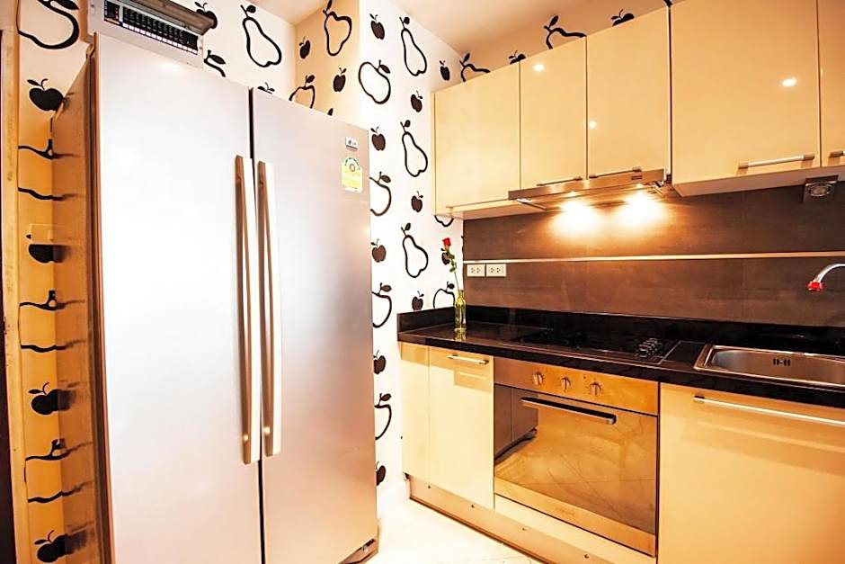 The Place Pratumnak by Pattaya Sunny Rentals