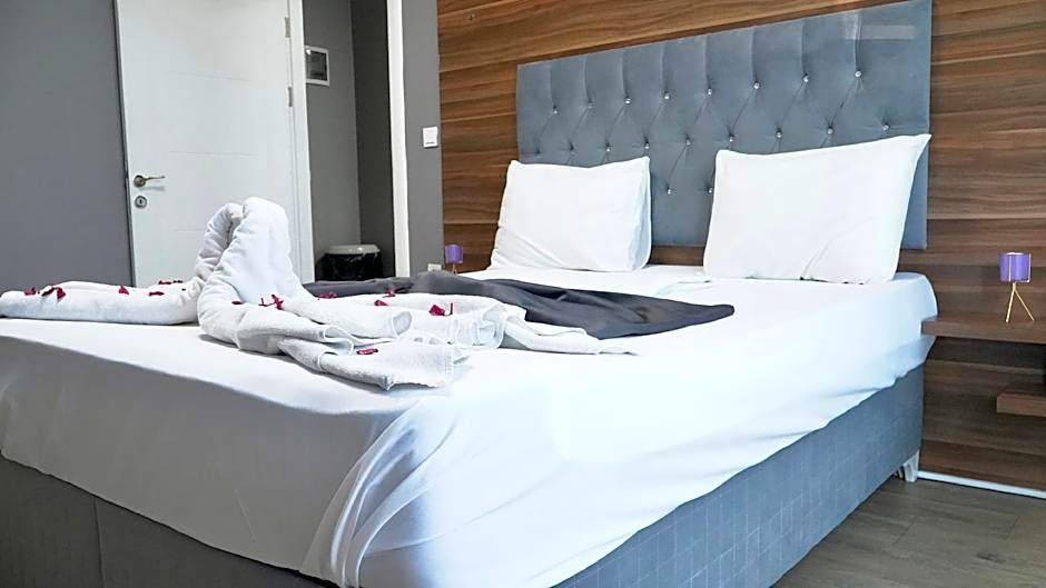 Skyport Istanbul Hotel