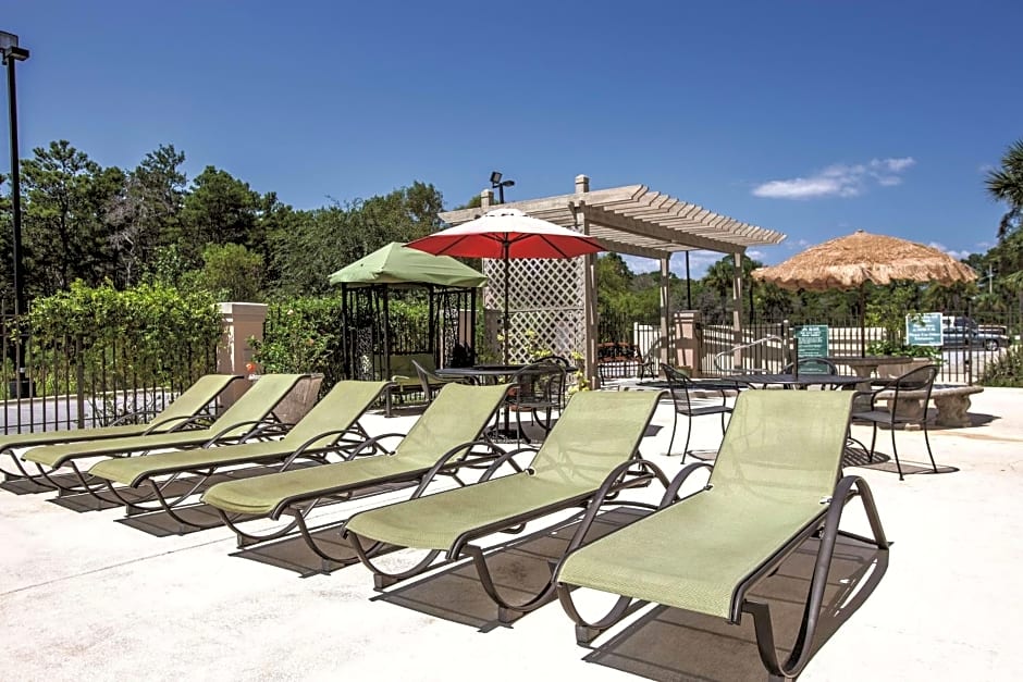 La Quinta Inn & Suites by Wyndham Panama City Beach