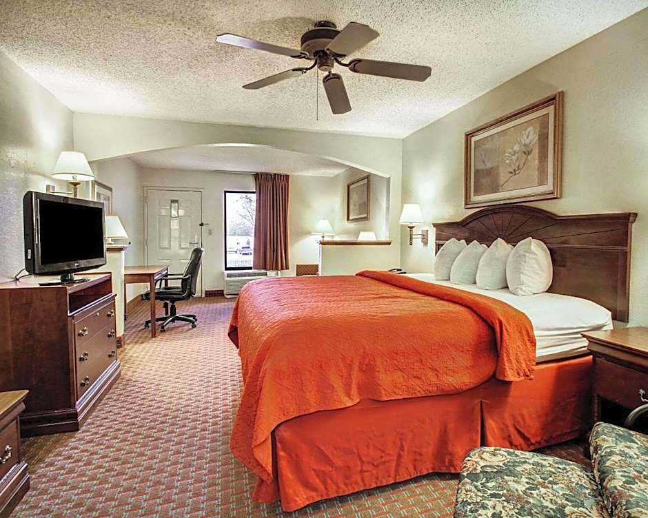Quality Inn & Suites